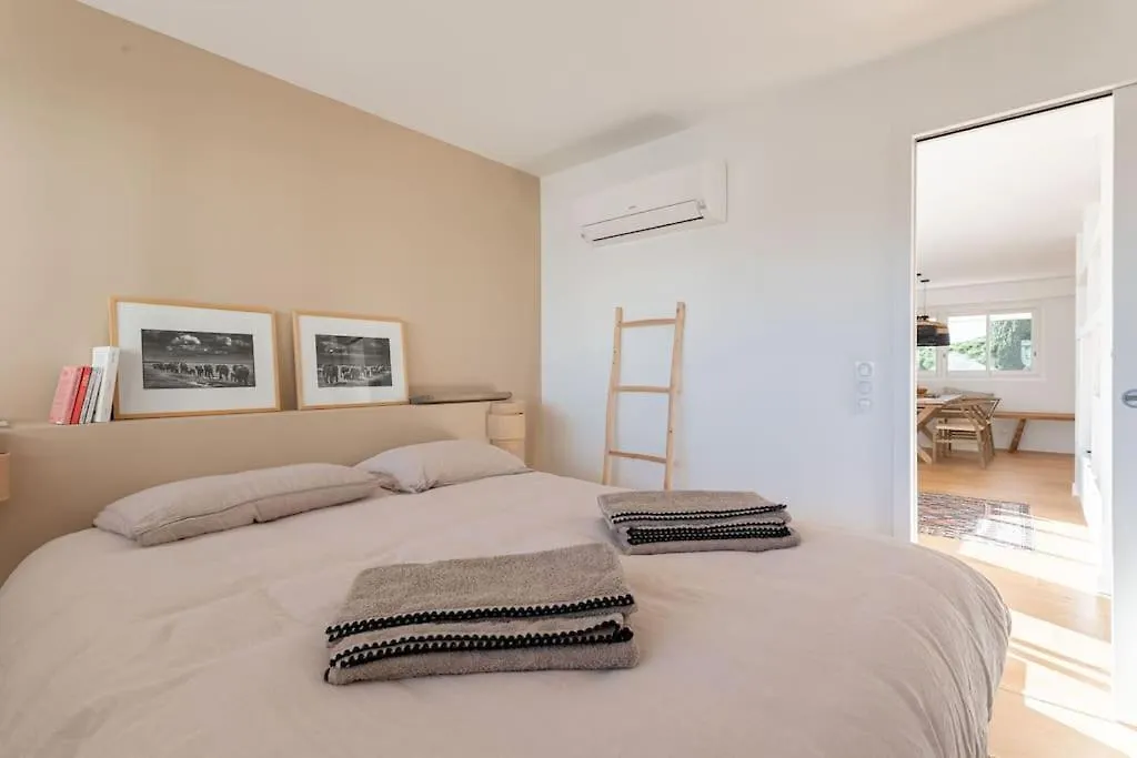 Apartman Le Petit Palais By Halldis Cannes